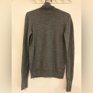 Uniqlo Extra Fine 100% Merino Wool Turtleneck - dark grey - size XS